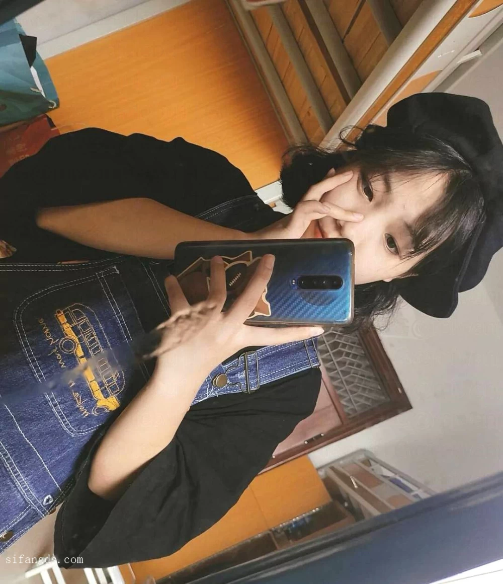 2 (1).jpg