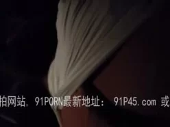 奔驰少妇续集，真实偷情操出尿喊老公[00:04:14]